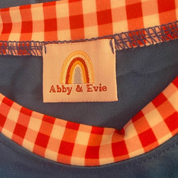 New Apple Romper - Picture 7 of 8